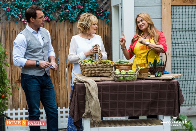 edible-garden-designer-expert-shirley-bovshow-how-to-grow-summer-squash-varieties-by-seed-foodie-gardener-blog